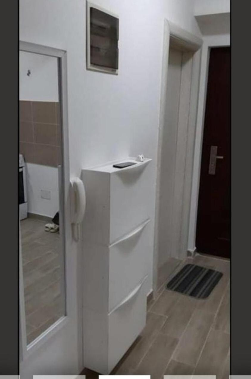 East Gate Apartment Studio スコピエ エクステリア 写真